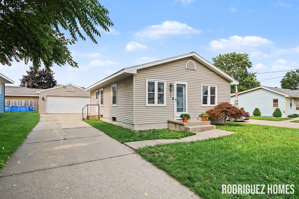 3283 Larue Street Sw, Grandville city