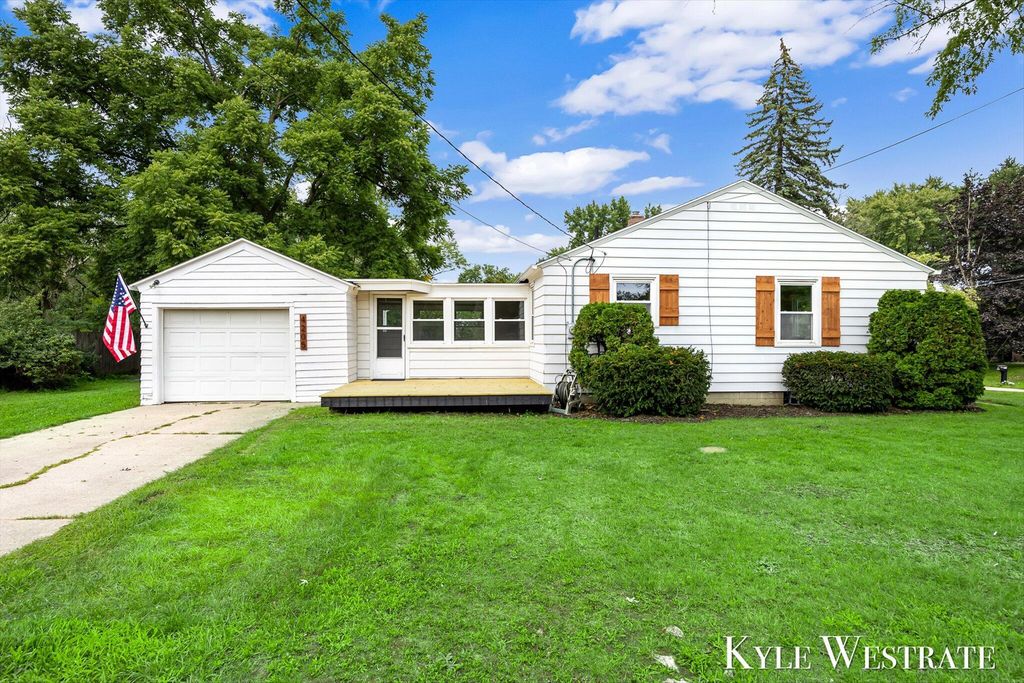 4205 Hillsdale Avenue Ne, Plainfield charter township