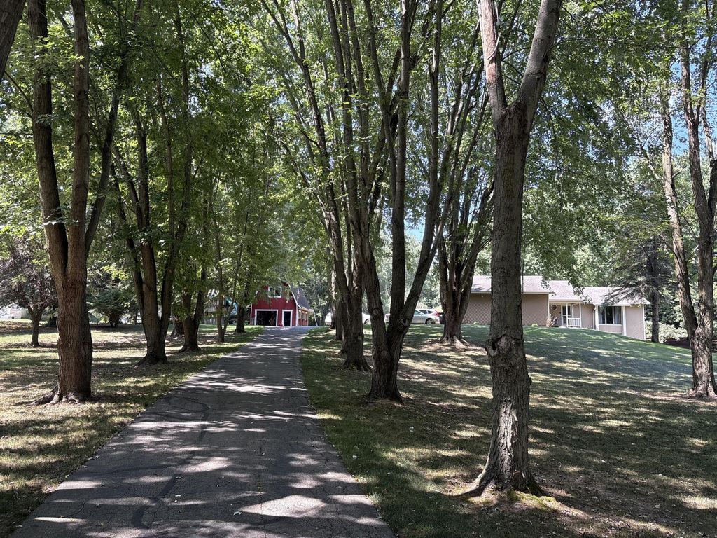 4729 Kenowa Avenue Sw, Jamestown charter township