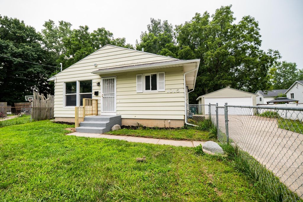 1015 Merrill Avenue Sw, Grand Rapids city