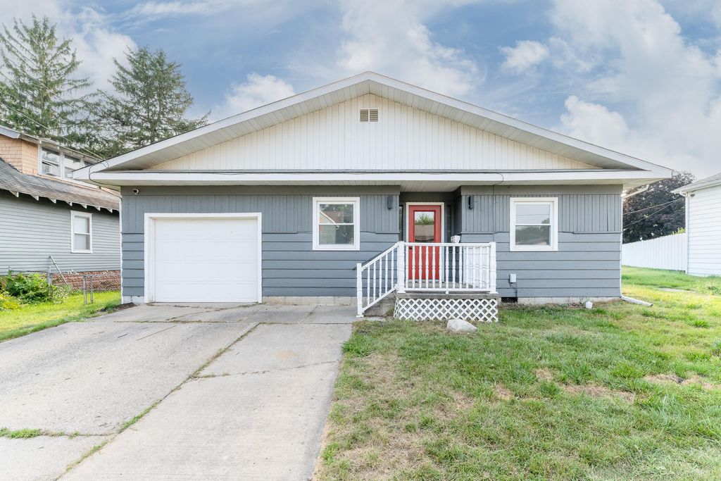 609 N Jackson Street, Ionia city