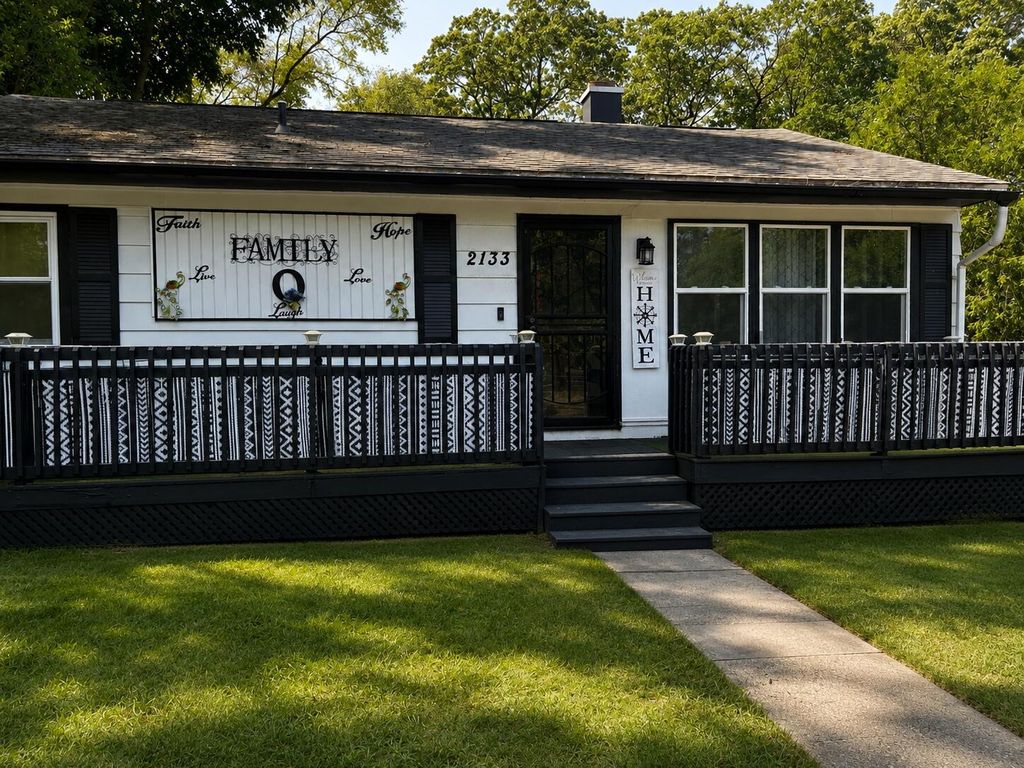 2133 Riordan Street, Muskegon Heights city