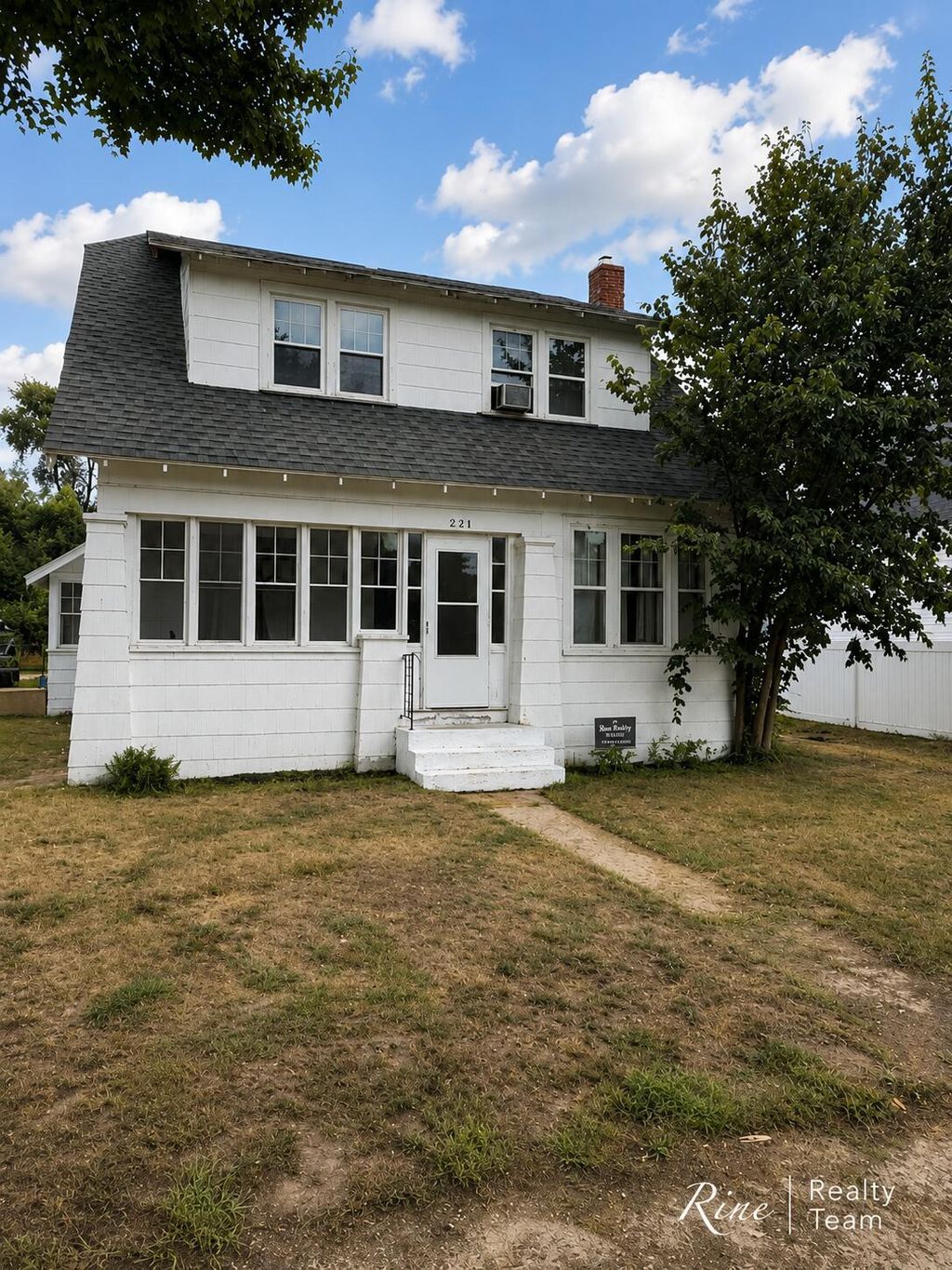 264 N Cass Street, Unknown City