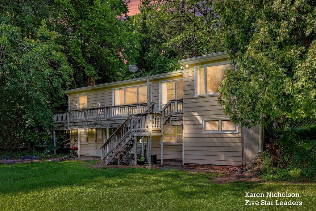 7950 96th Street Se, Caledonia township