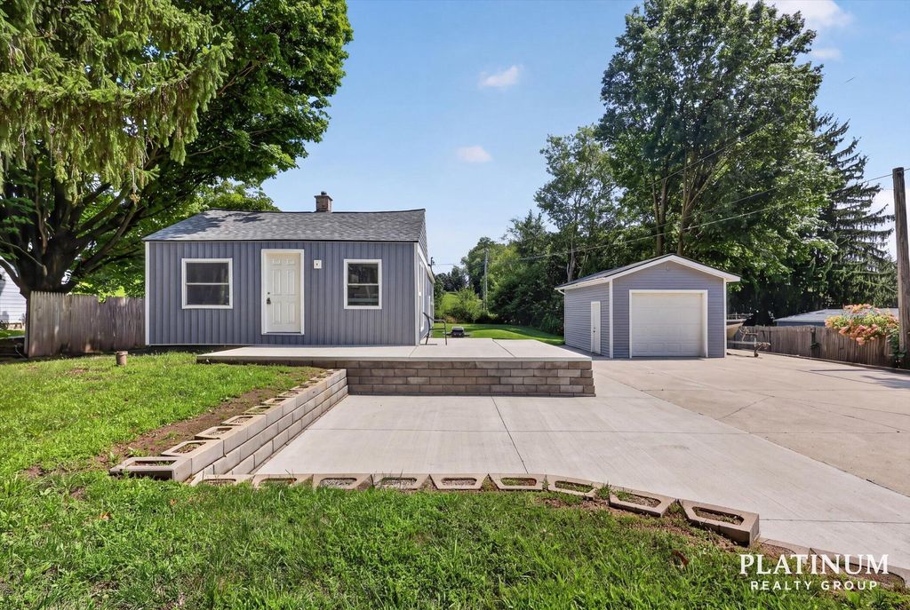 9106 Byron Center Avenue Sw, Byron township