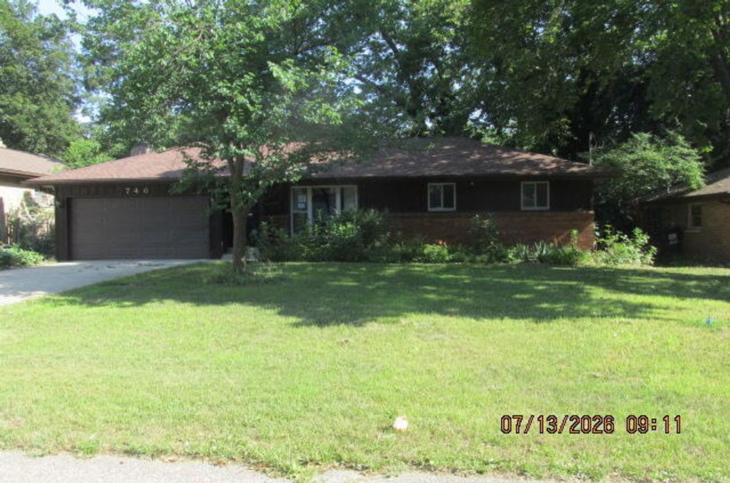 746 Buchanan Avenue, Kalamazoo city