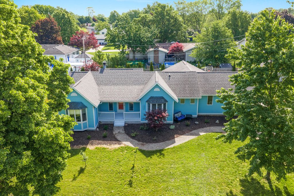 271 Glendale Avenue, Holland city