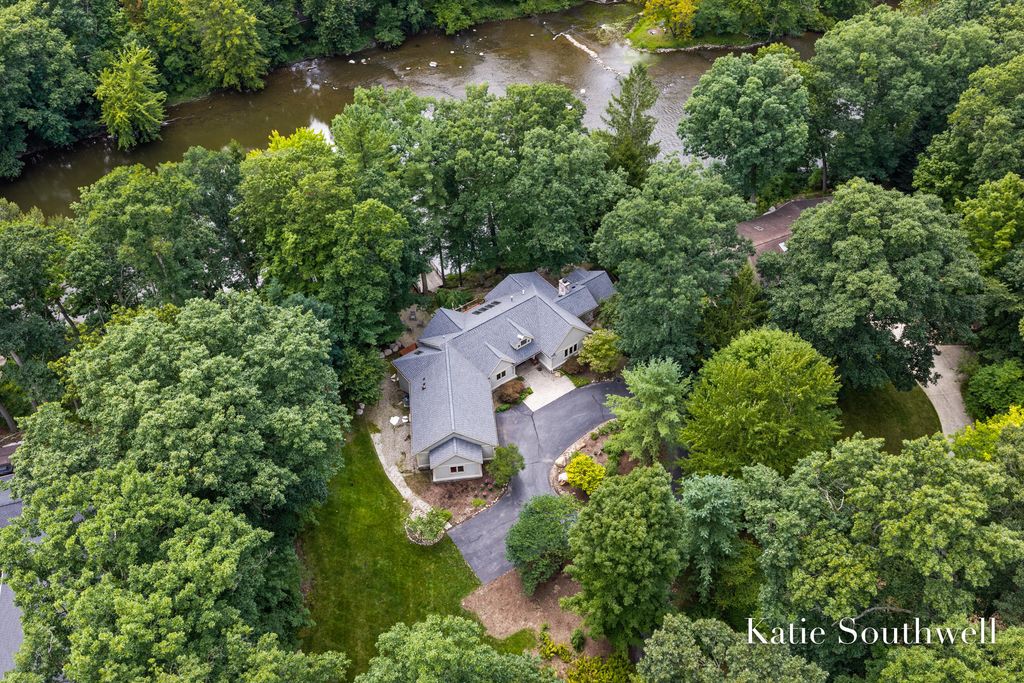 7320 Valhalla Drive Se, Caledonia township