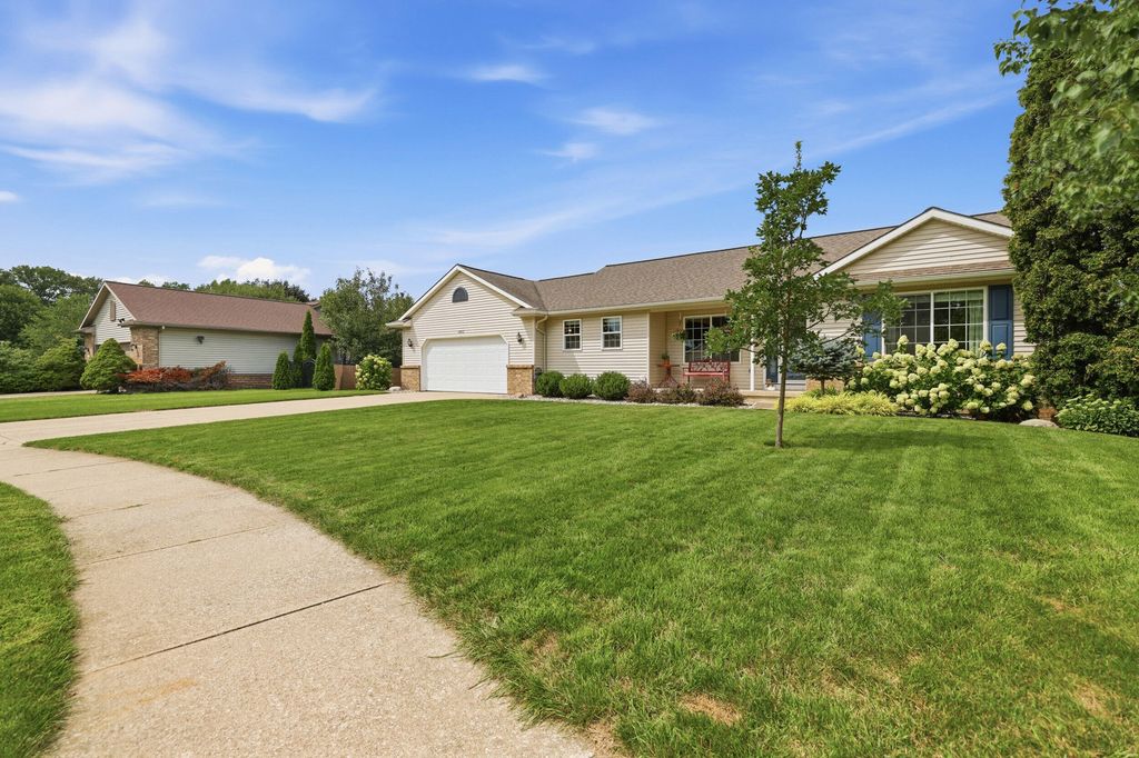 2913 Belle Meadow Drive Sw, Byron township