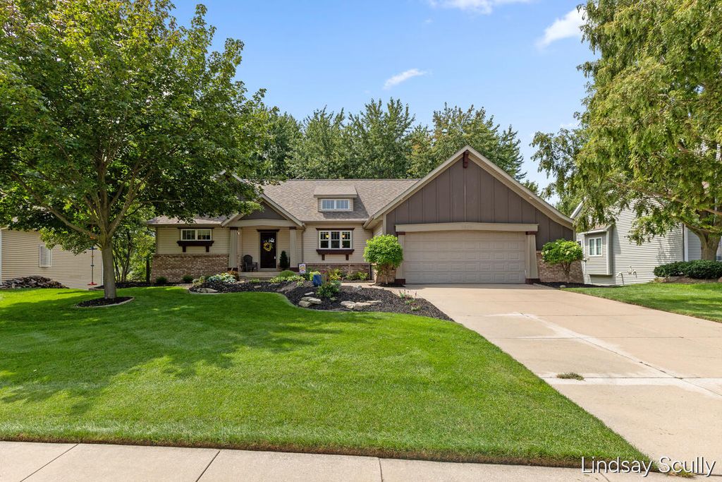 7889 Meadowood Drive, Georgetown charter township