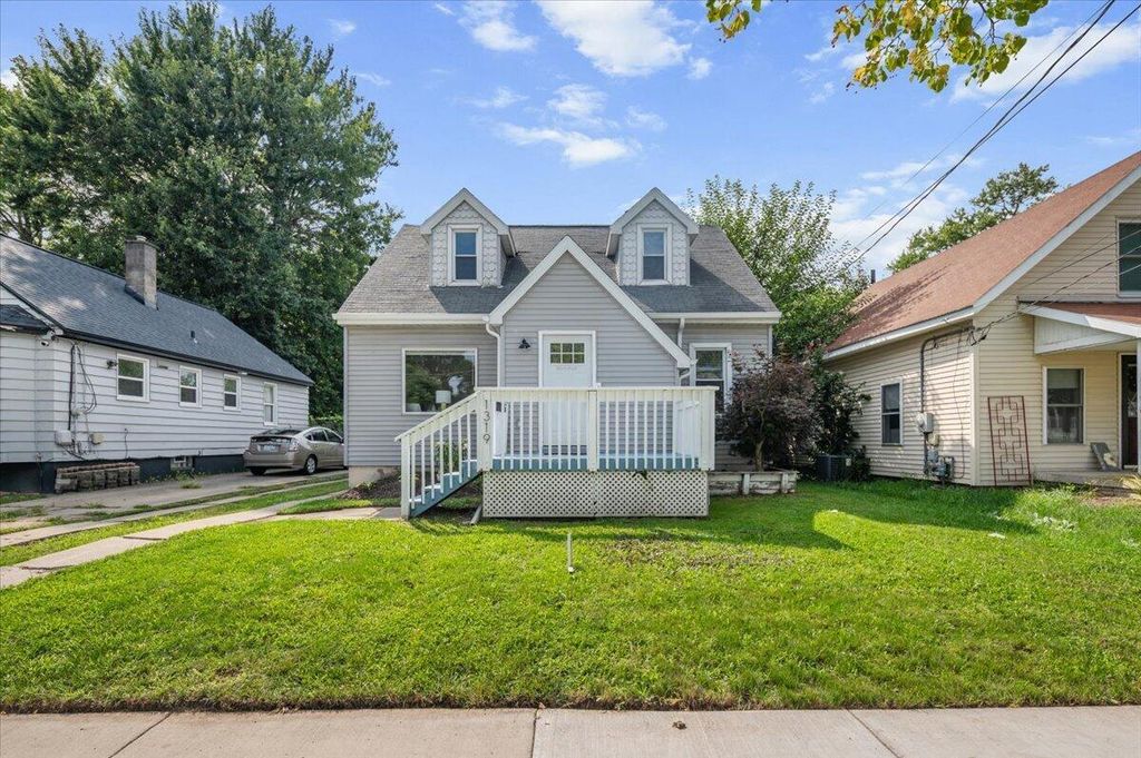 1319 Diamond Avenue Ne, Grand Rapids city