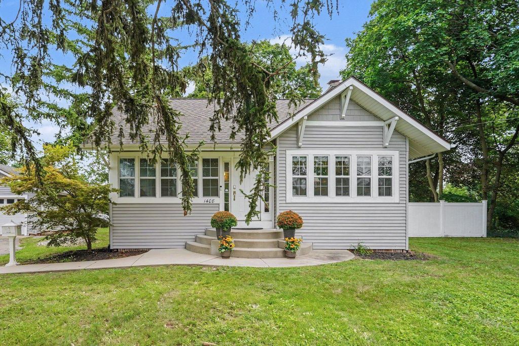 1408 Plymouth Avenue Se, Grand Rapids city