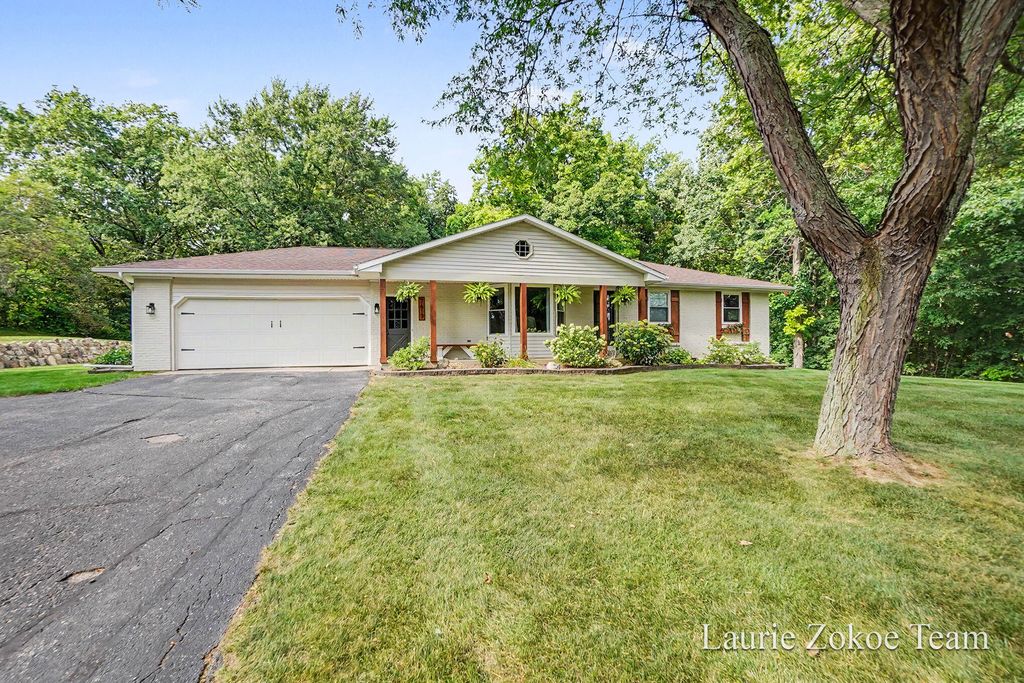 7613 Leonard Street, Polkton charter township
