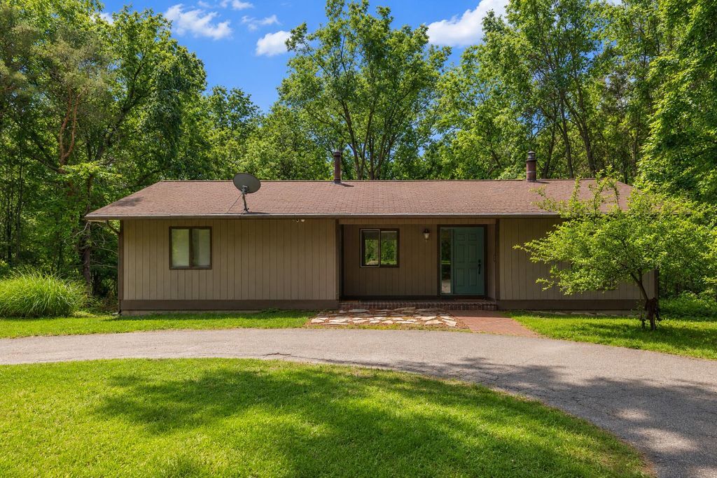 4736 Burton Street Se, Kentwood city