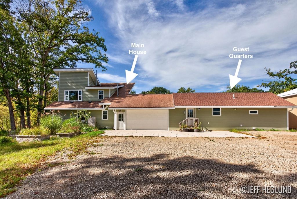 9310 Bluewater Highway, Saranac