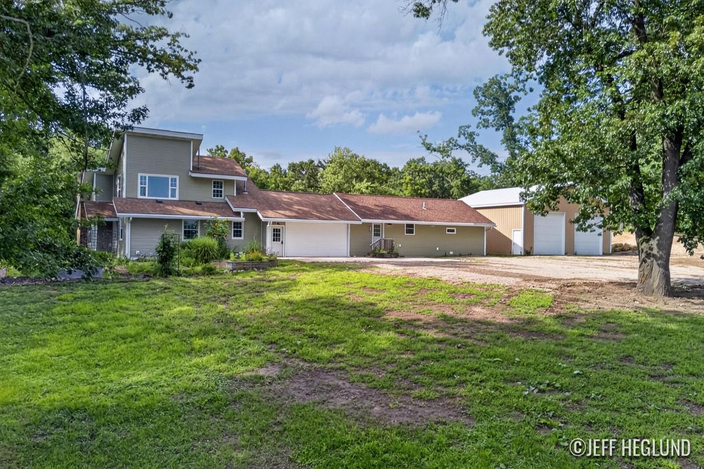 9310 Bluewater Highway, Boston township