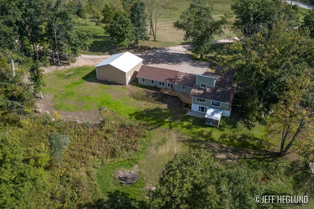 9310 Bluewater Highway, Saranac