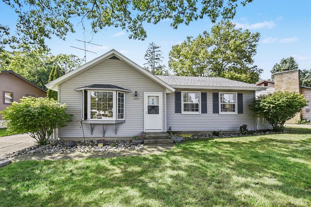 1457 Laughlin Drive Nw, Grand Rapids city