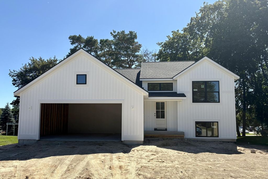 3308 Allen Street, Hudsonville city