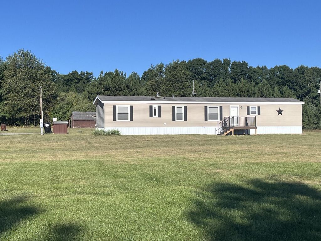 91 70th Avenue, Hinton township