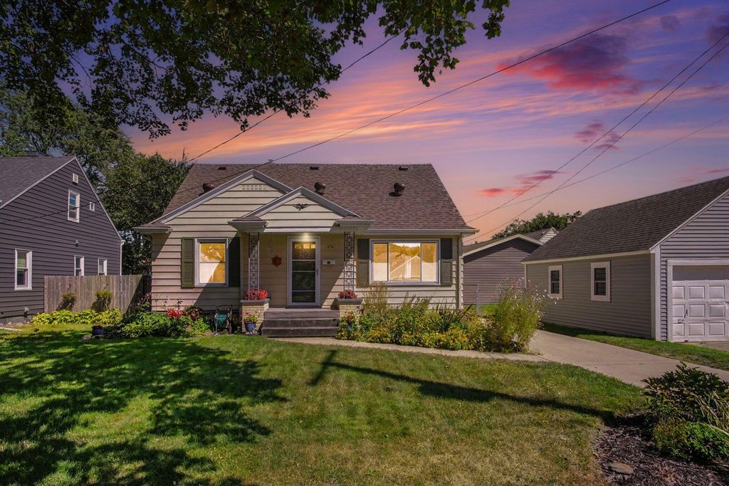 1656 Widdicomb Avenue Nw, Grand Rapids city