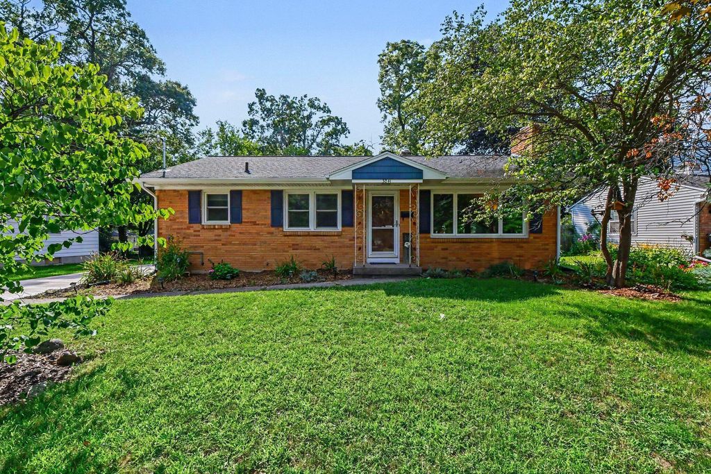 3841 Collingwood Avenue Sw, Wyoming city