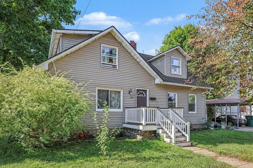 125 W Randolph Street, Lansing city