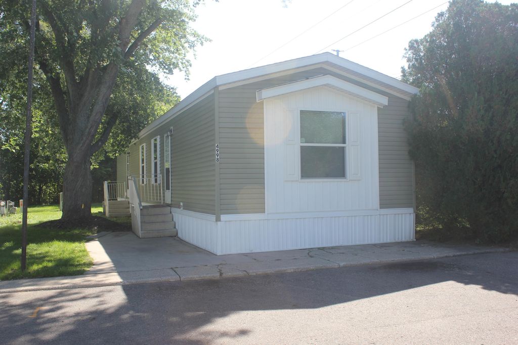 4998 Marlette Avenue Se, Kentwood city
