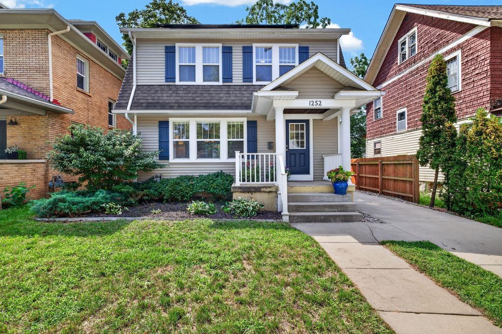 1252 Sherman Street Se, Grand Rapids city