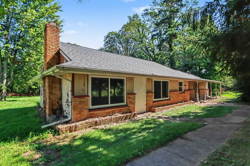 62 N M-37, Rutland charter township
