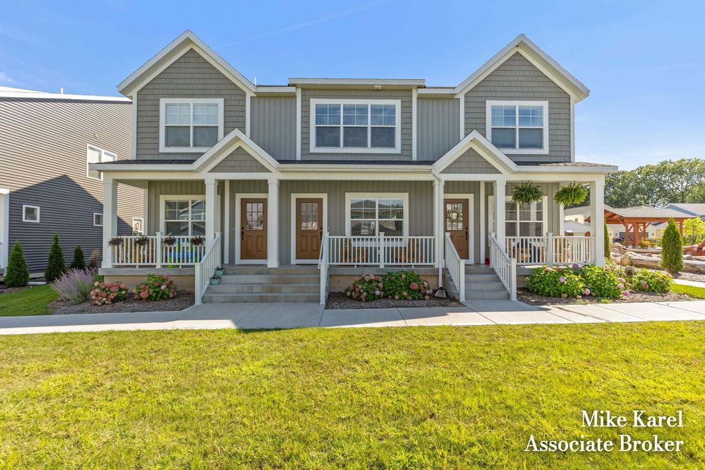 297 Vista Green Court, Holland city