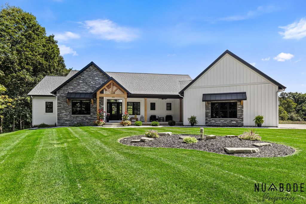 10150 26th Avenue Nw, Tallmadge charter township