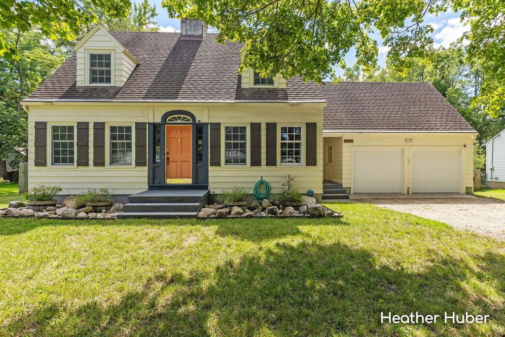 1860 Michigan Street Ne, Grand Rapids city