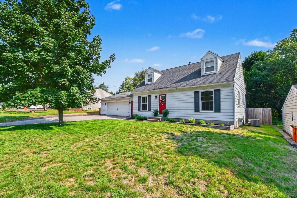 10871 Deerwood Drive Se, Lowell charter township