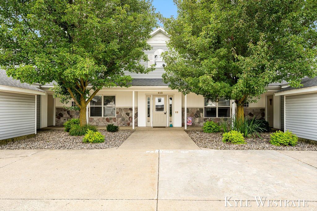 613 Trinity Drive Unit: #2, Caledonia