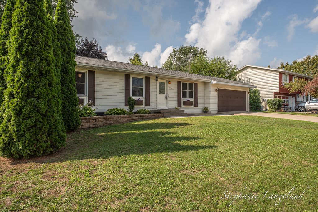 276 Homer Lane, Coopersville city