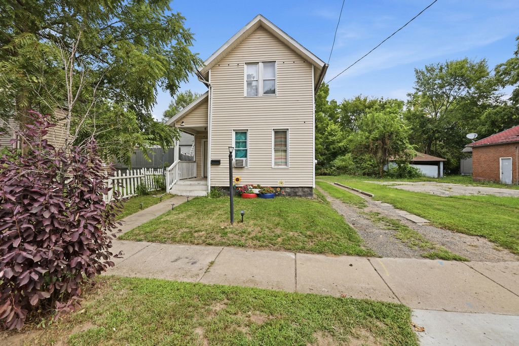 1207 E Vine Street, Kalamazoo city