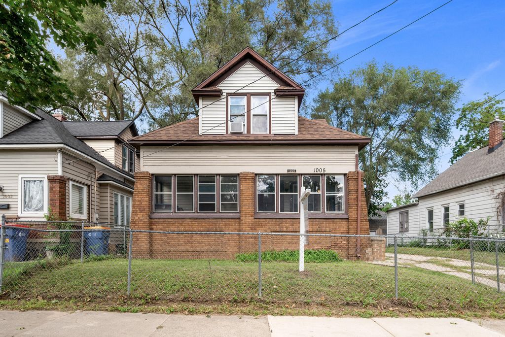 1005 Adams Street Se, Grand Rapids city