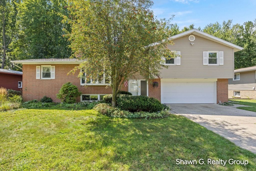 1490 Marwood Drive Se, Kentwood city