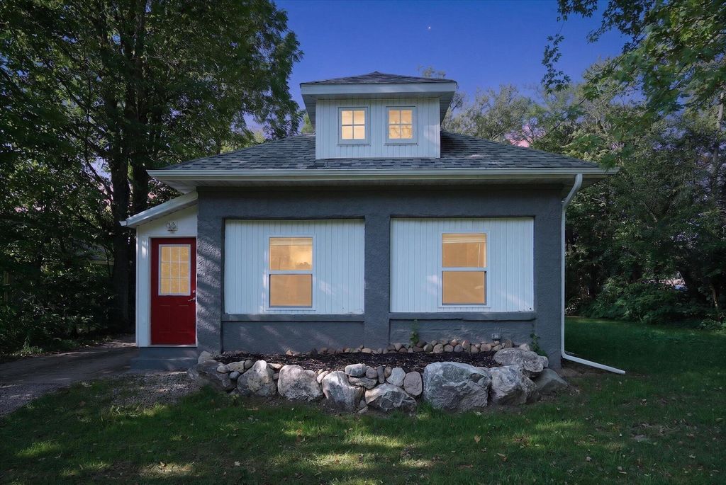 3192 W Michigan Avenue W, Bedford charter township