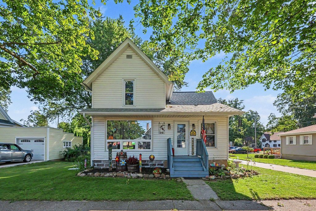 812 6th Avenue, Odessa township