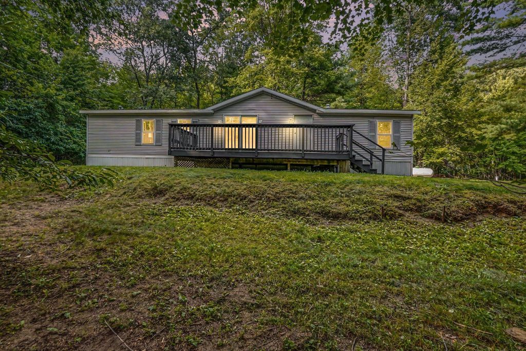 8253 E 62nd Street, Croton township