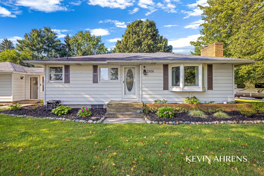 2414 Barry Street, Hudsonville city