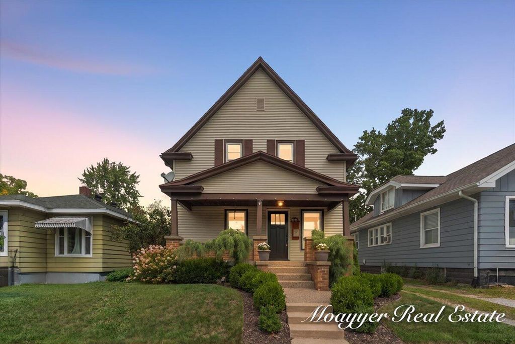 1219 Hudson Street Sw, Wyoming city