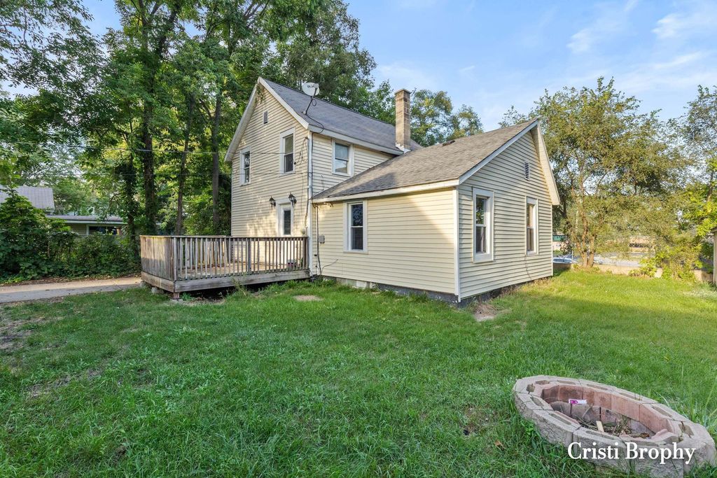 2232 Hoyle Avenue Nw, Walker city