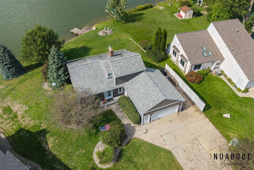 3037 Bluewater Lane Sw, Grandville