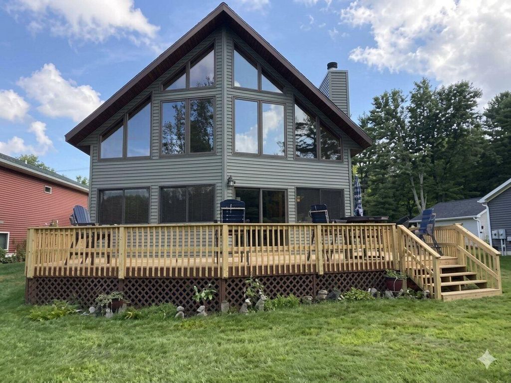 6159 E Dave Street, Newaygo