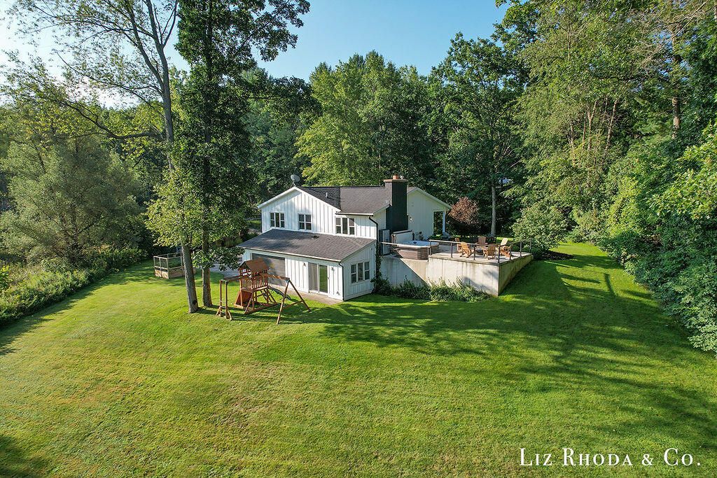 5061 Egypt Valley Avenue Ne, Cannon township