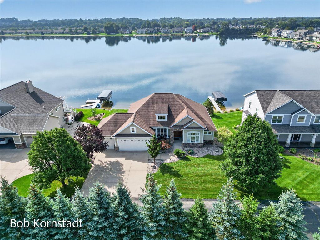 1780 68th Street Sw, Byron township