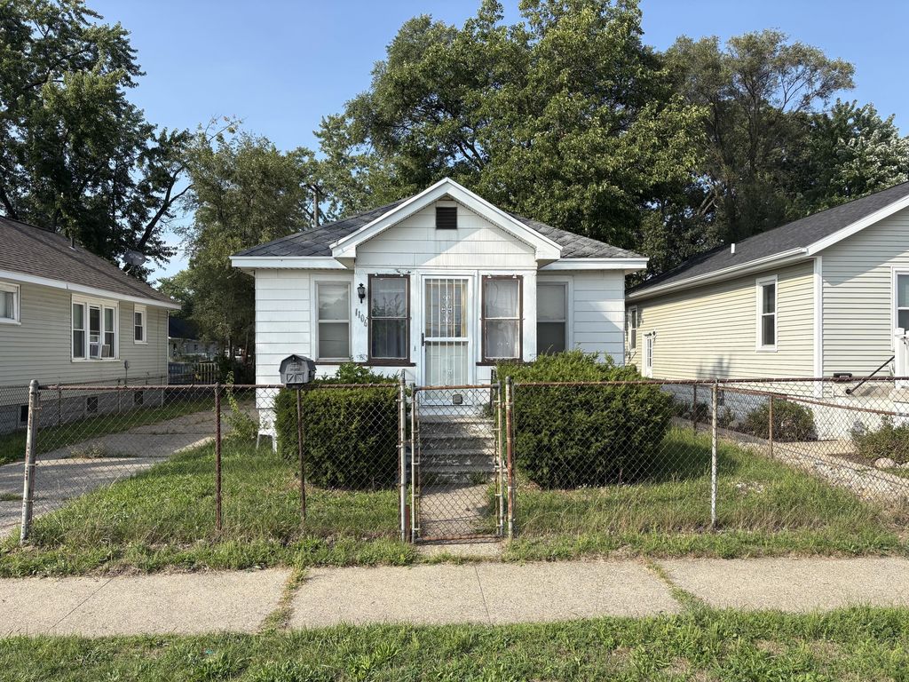 1106 E Laketon Avenue, Muskegon city